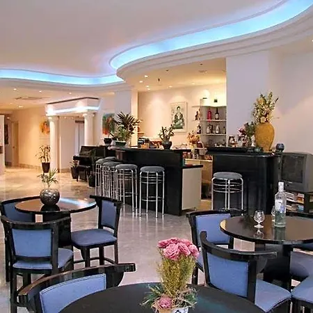 Hotel Mantenia 3*